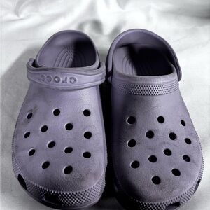 CROCS Men's Sandals in Lavender Hue